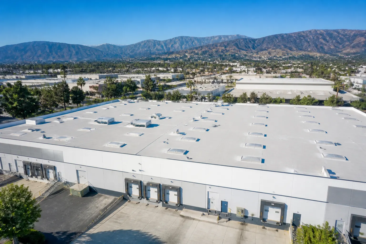 Commercial Roofing for Warehouse and Industrial Buildings in Los Angeles: What Large-Footprint Property Owners Should Know
