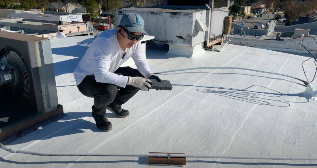 Spray polyurethane foam (SPF) roof application